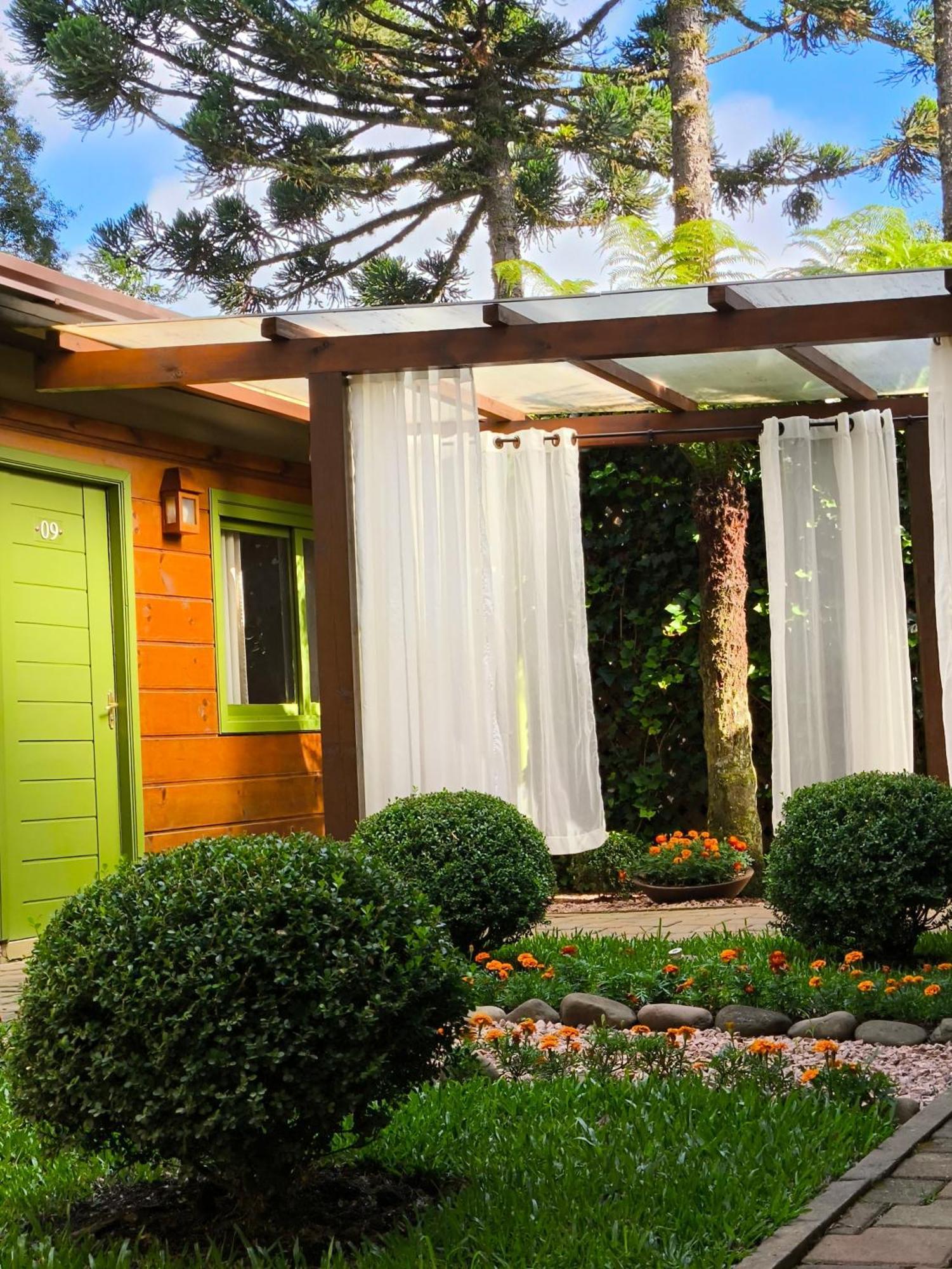 Pousada Charm Canela Exterior photo